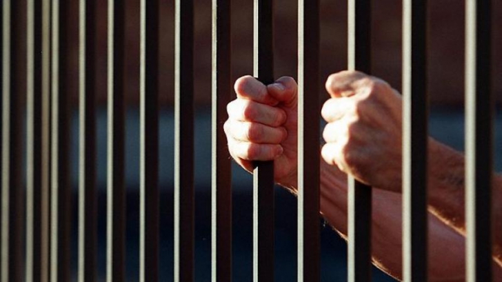 Proiectul a fost depus la Parlament- Românii riscă amenzi penale și chiar închisoarea