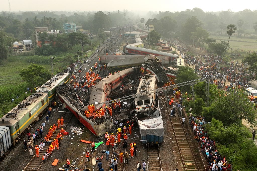 La cinci zile după accidentul feroviar din India, peste 80 de cadavre rămân neidentificate. 1.000 de răniți au ajuns în spitale