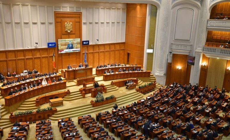 Românii nu vor mai fi nevoiți să ceară autorizații- Proiectul a fost votat în Parlament