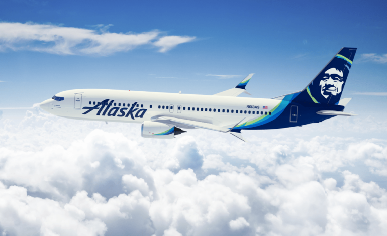 Un pilot a încercat să preia controlul zborului Alaska Airlines înainte de a fi imobilizat. Care au fost urmările evenimentului